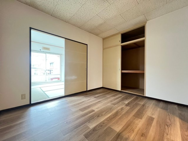 ハイツあこやの居間・リビング