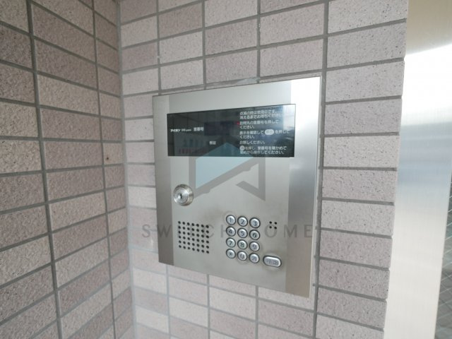 【セキュリティ】 | カーサファミール | オートロック付き