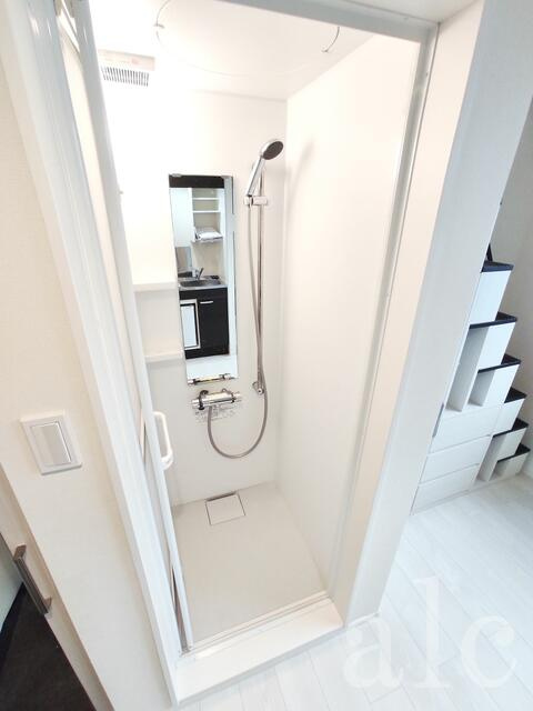 お手入れカンタンシャワールーム