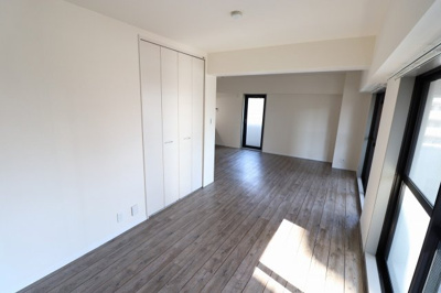 【居間・リビング】 | ユンヌ・ホワイエ