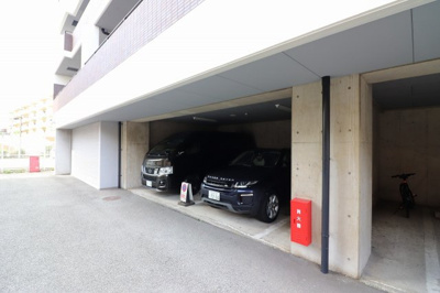 【駐車場】 | ユンヌ・ホワイエ