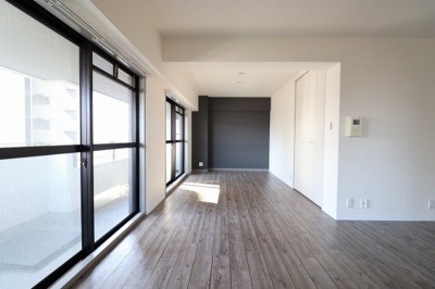 【居間・リビング】 | ユンヌ・ホワイエ