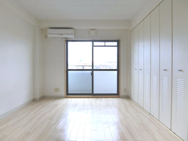 エスペラール・ミヤの寝室