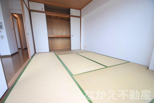 【寝室】 | 使い勝手のいい寝室です