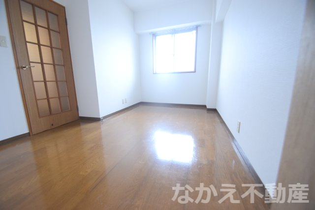 【洋室】 | コンパクトで使いやすい洋室です