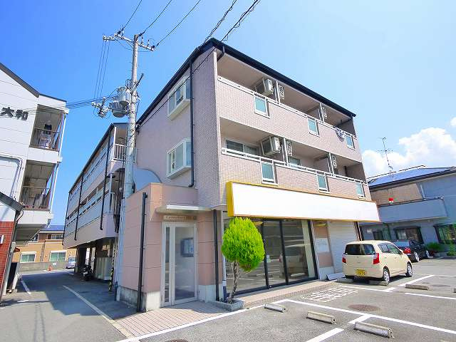 カンタベリープレイスの外観|外観は落ち着いています