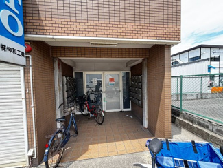 【エントランス】 | ジェイズアベニュー