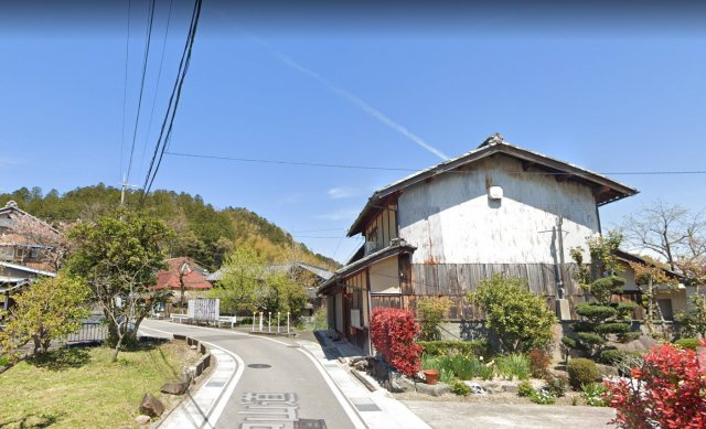 近江八幡市安土町石寺　売土地の前面道路含む現地写真
