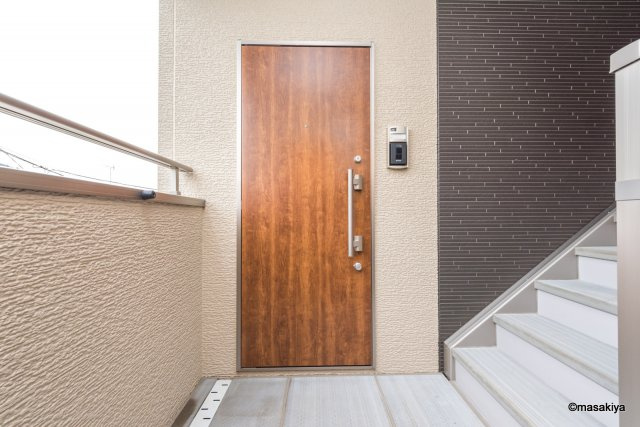 グランデ王神のエントランス