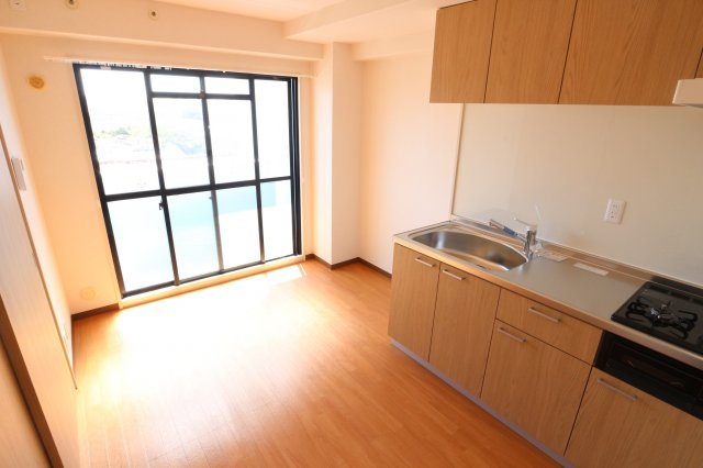 エスポワール森友の居間・リビング