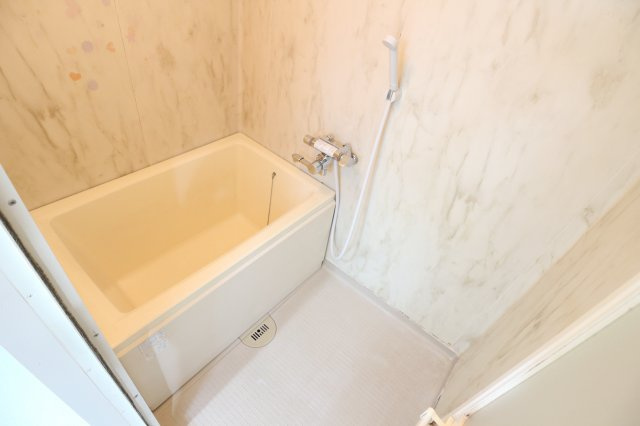 エスポワール森友の浴室