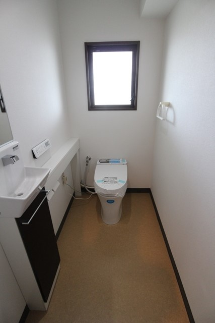 グランドシャルマン【キャッシュバック対象物件】のトイレ|清潔感のあるトイレです