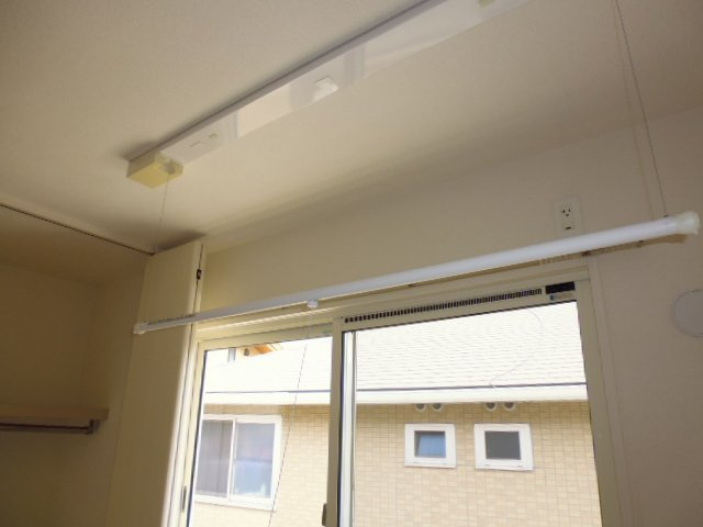 ソレアード松家の設備|室内物干し