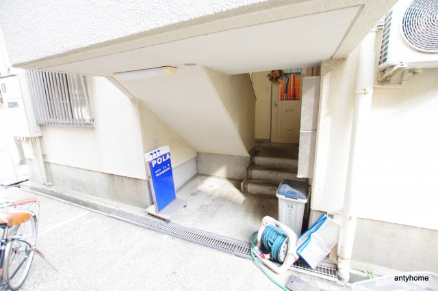 樋口マンション　仲介手数料無料のエントランス