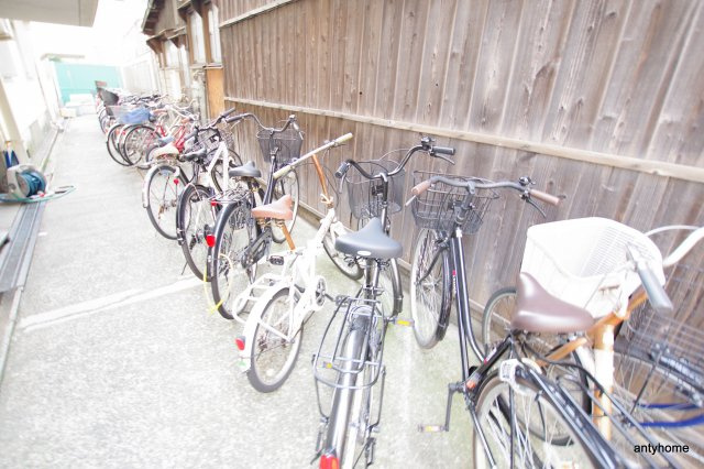 樋口マンション　仲介手数料無料の駐車場