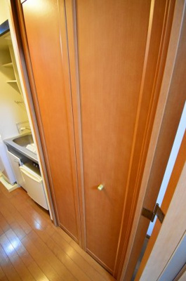 【その他】 | エスティライフ梅田新道 | 十分な収納スペースがあります