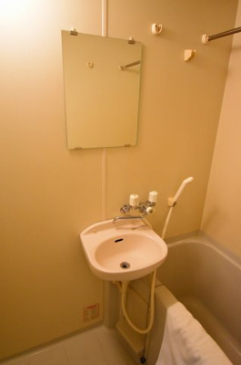 【洗面所】 | エスティライフ梅田新道 | 脱衣スペースもあります