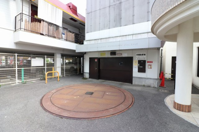 【駐車場】 | ユンヌ・ホワイエ