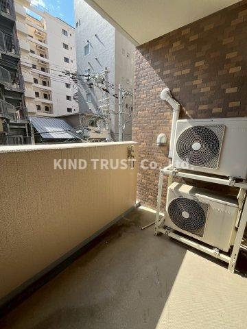 グレンパーク梅田北のバルコニー|バルコニーからの眺めを楽しみながら食事をしませんか