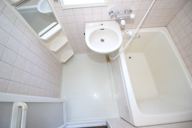 ミレニアム司の浴室|お風呂です