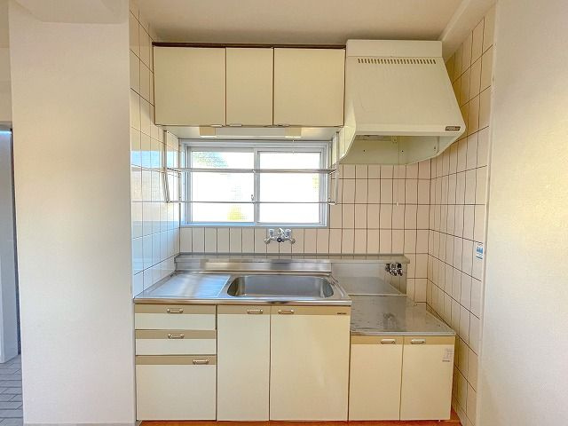 レジデンス司のキッチン|きれいなキッチンです