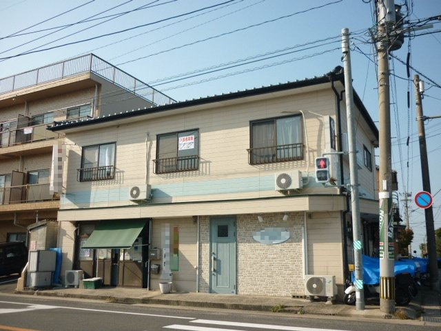 唐津市浜玉町浜崎のアパートの外観