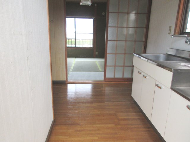 唐津市浜玉町浜崎のアパートのキッチン