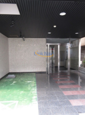 【エントランス】 | カルムハイツ