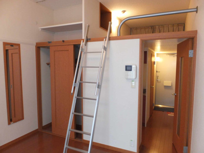 【居間・リビング】 | レオパレススリーエース