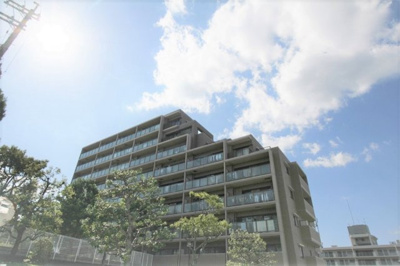 【外観】 | ヴィルヌーブ緑地公園ノールヒル | 【現地写真】 鉄骨 鉄筋コンクリート造の181戸♪