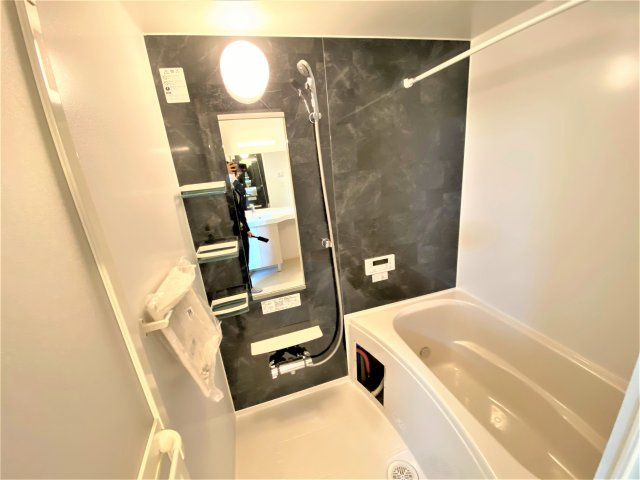 フローラの浴室