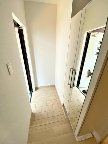 フローラの玄関