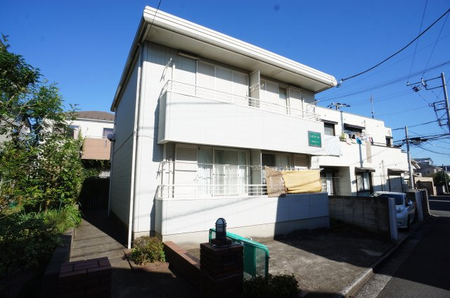 レピナールの外観