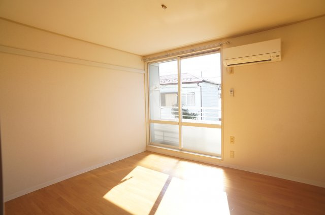 レピナールの洋室