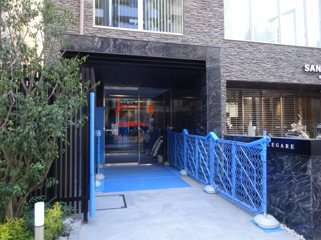 LEGAREのエントランス