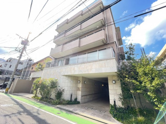 【外観】 | 七隈線「薬院大通駅」まで徒歩7分！天神方面への通勤も便利です☆彡 閑静な住宅地ながら交通の利便性が高いのが魅力です