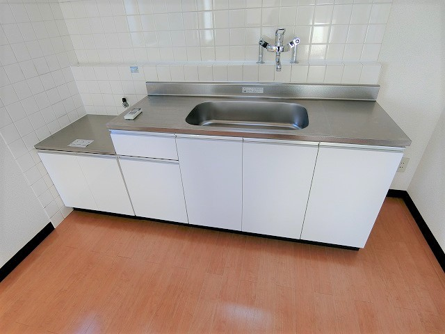 サンライズ西川のキッチン