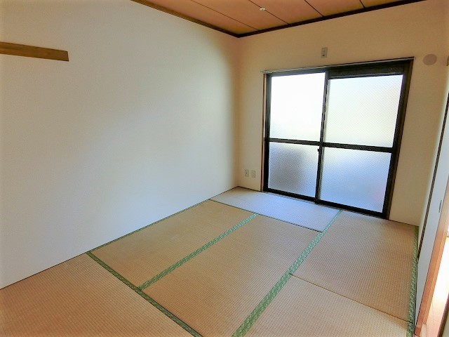 サンライズ西川の寝室