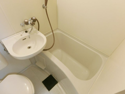 【浴室】 | Casade片山町 | きれいなお風呂です