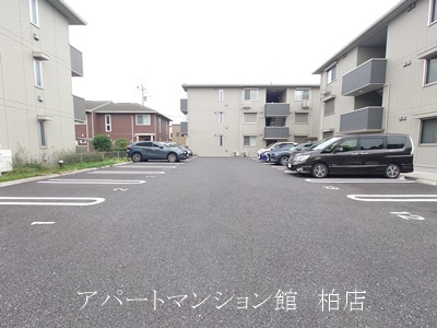 クラレット　A棟の駐車場