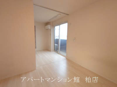 クラレット　A棟の洋室