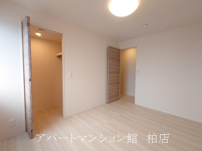 クラレット　A棟の洋室