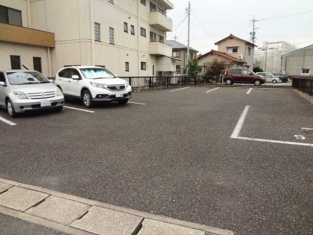 ブルームＭのその他共用部分|駐車場