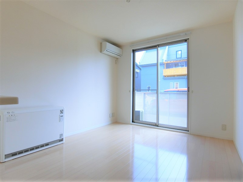 ジェミニ向中野　弐番館の居間・リビング