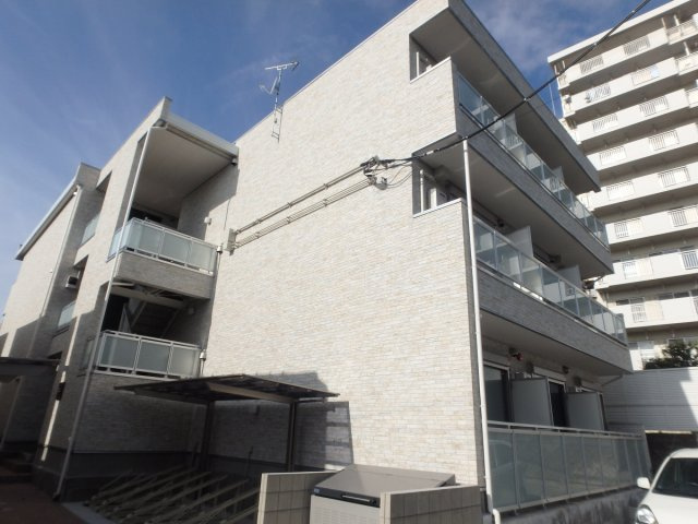 リブリ・グランティスⅥの外観|セキュリティ完備のオーダーメイド賃貸！