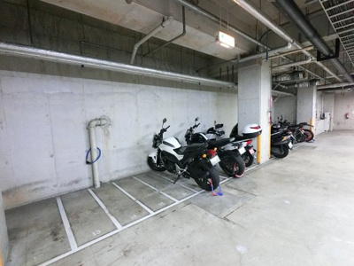 【その他共用部分】 | ダイアパレス清水ヶ丘スウィートガーデン | バイク置き場です。
