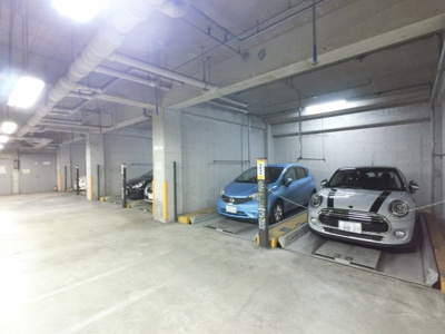 【駐車場】 | ダイアパレス清水ヶ丘スウィートガーデン | 地下駐車場です。