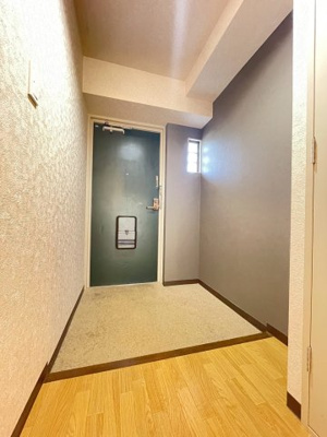 【玄関】 | デセンシア寺西