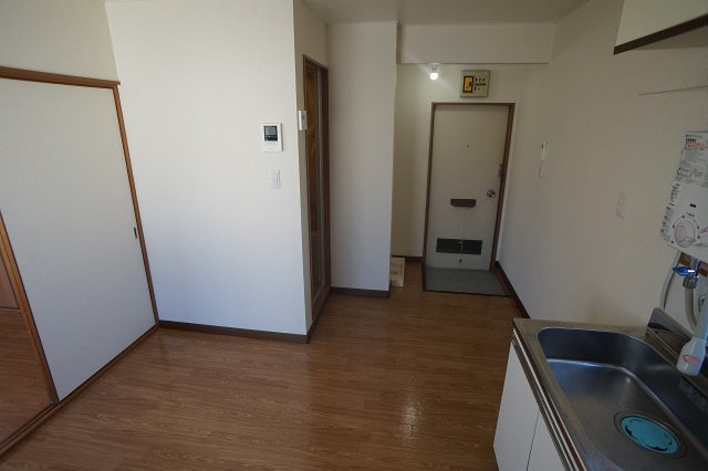 第2みき荘の居間・リビング|DK