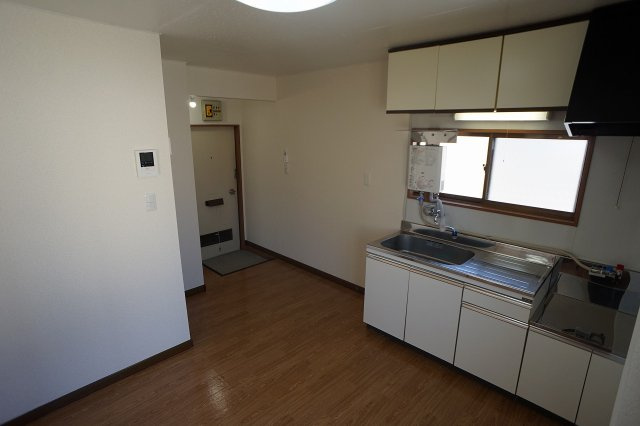 第2みき荘のキッチン|DK